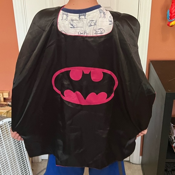 Kids Pink and Black Batman Cape - Picture 4 of 4